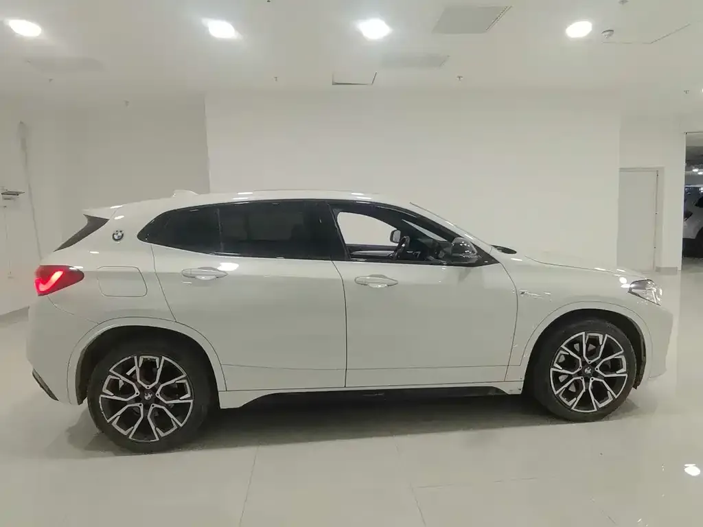 BMW X2 — фото 3