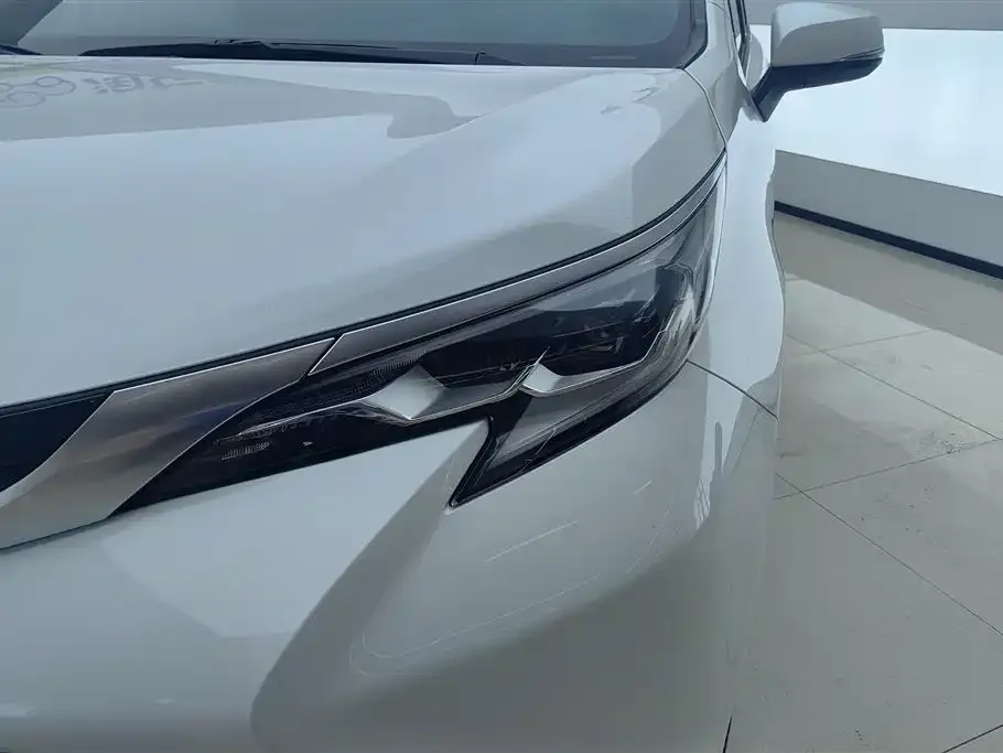 Toyota Sienna 2022 из CN, фото 5