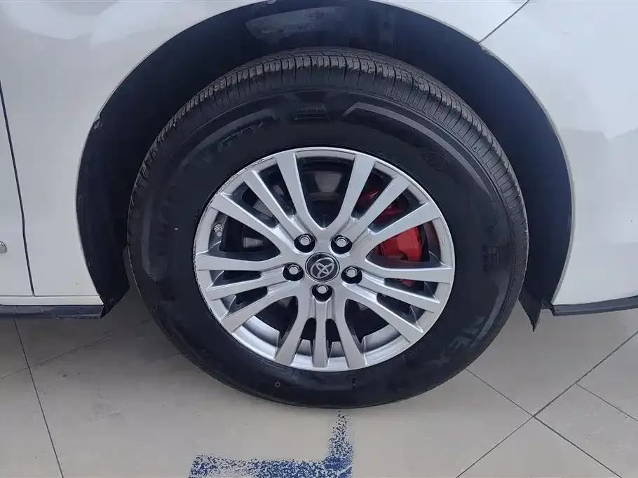 Toyota Sienna 2022 из CN, фото 6
