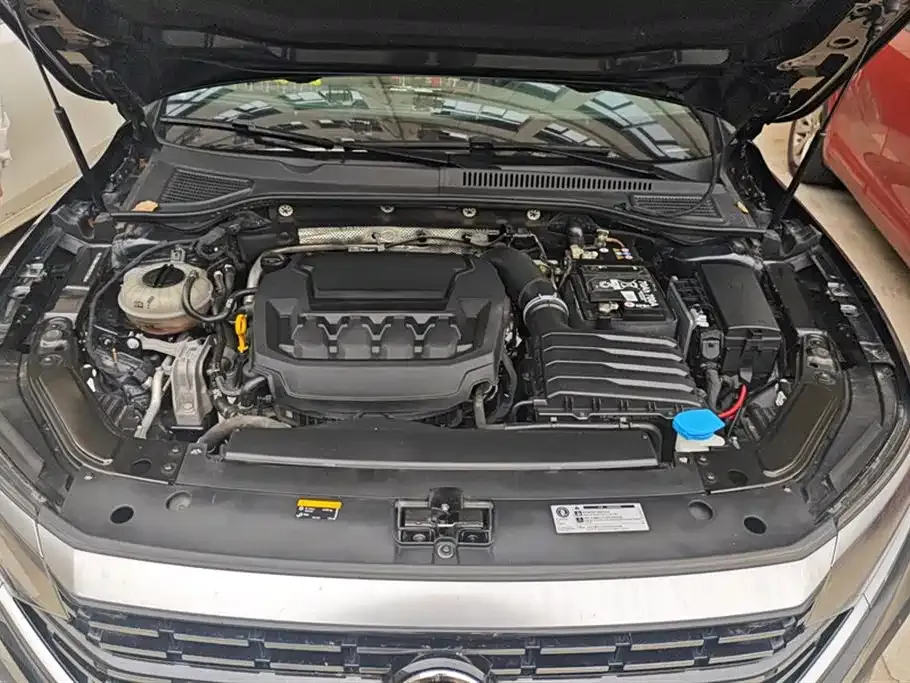 Volkswagen Passat 2024 из CN, фото 10
