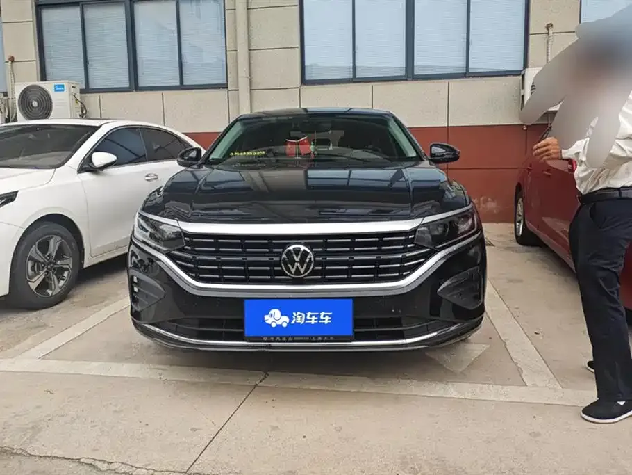 Volkswagen Passat 2024 из CN, фото 2