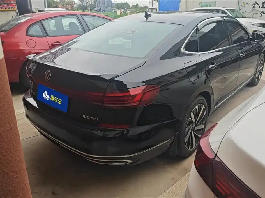 Volkswagen Passat 2024 из CN, фото 3