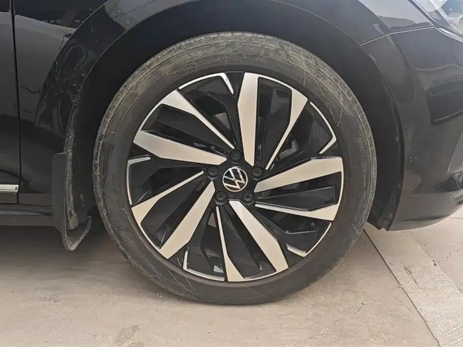 Volkswagen Passat 2024 из CN, фото 6