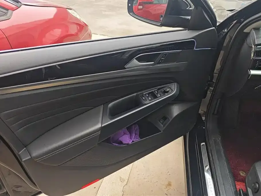 Volkswagen Passat 2024 из CN, фото 7