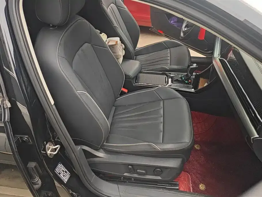 Volkswagen Passat 2024 из CN, фото 8