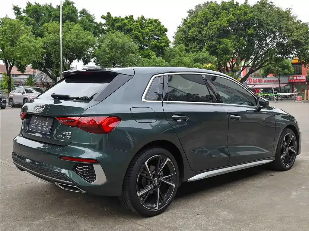 Audi A3 2023 из CN, фото 7