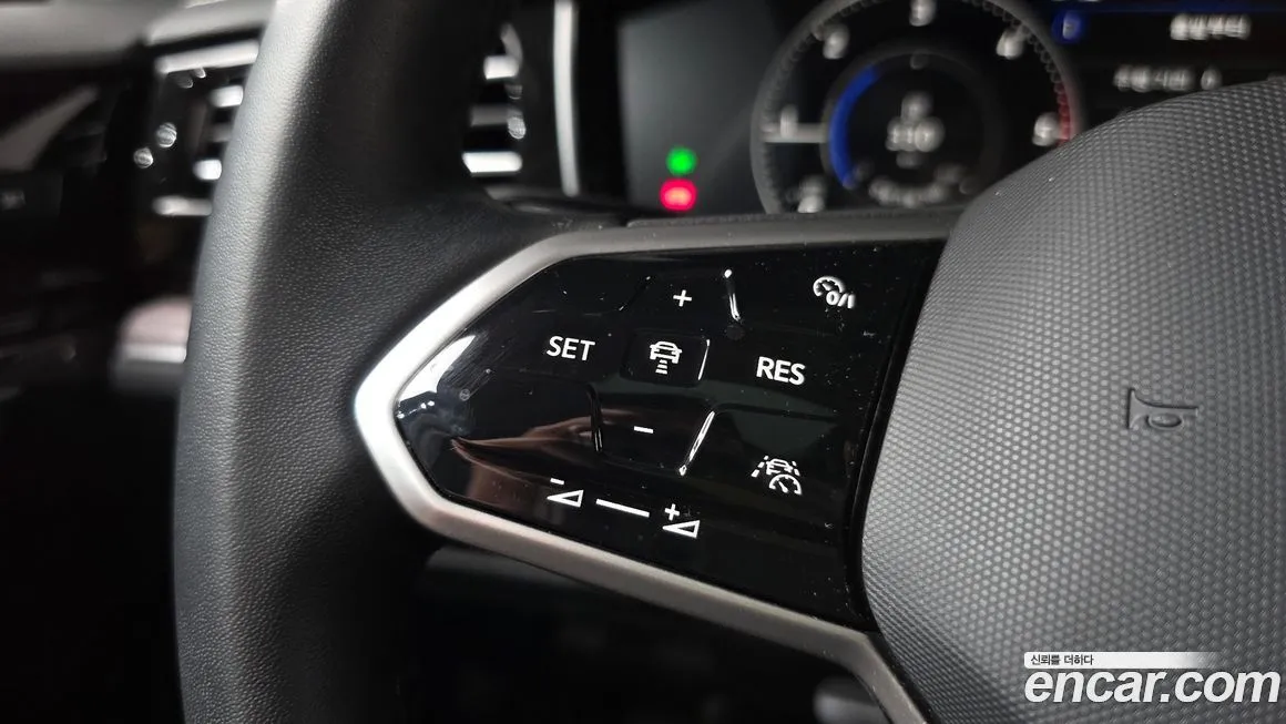 Volkswagen Touareg 2023 из KR, фото 9