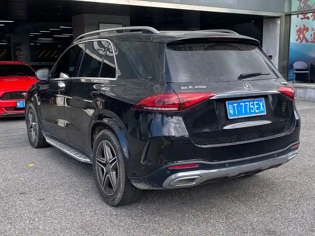 Mercedes-Benz GLE — фото 8