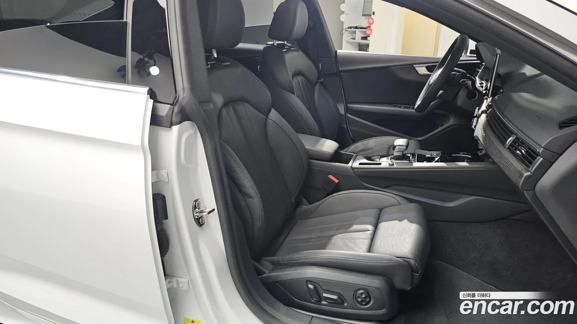 Audi A5 2023 из KR, фото 10