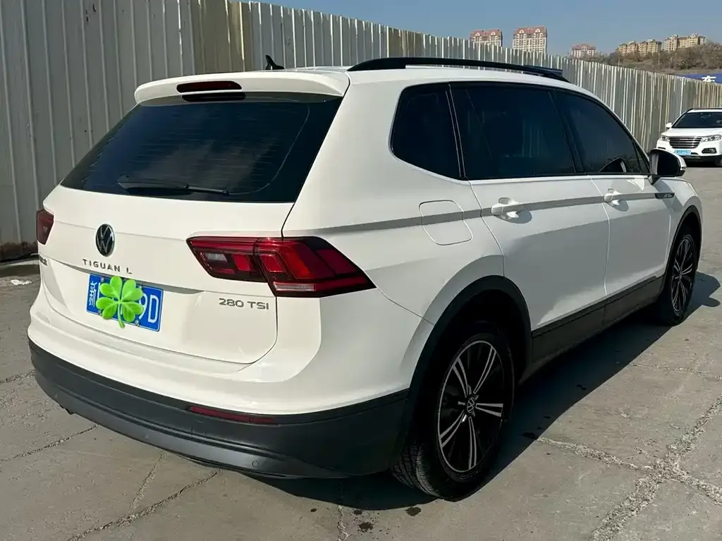 Volkswagen Tiguan L 2021 из CN, фото 4