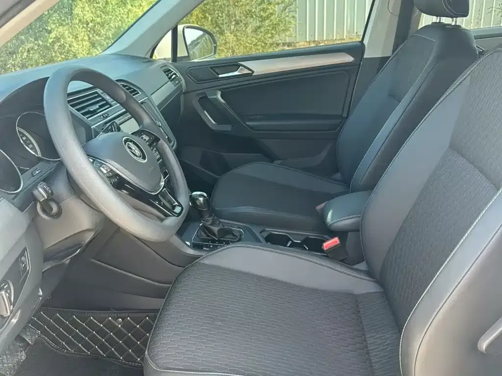 Volkswagen Tiguan L 2021 из CN, фото 7