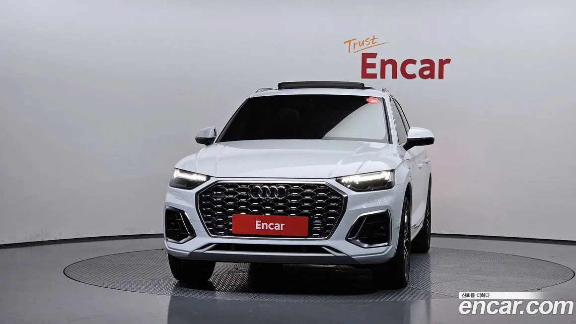 Audi Q5 2023 из KR, фото 3