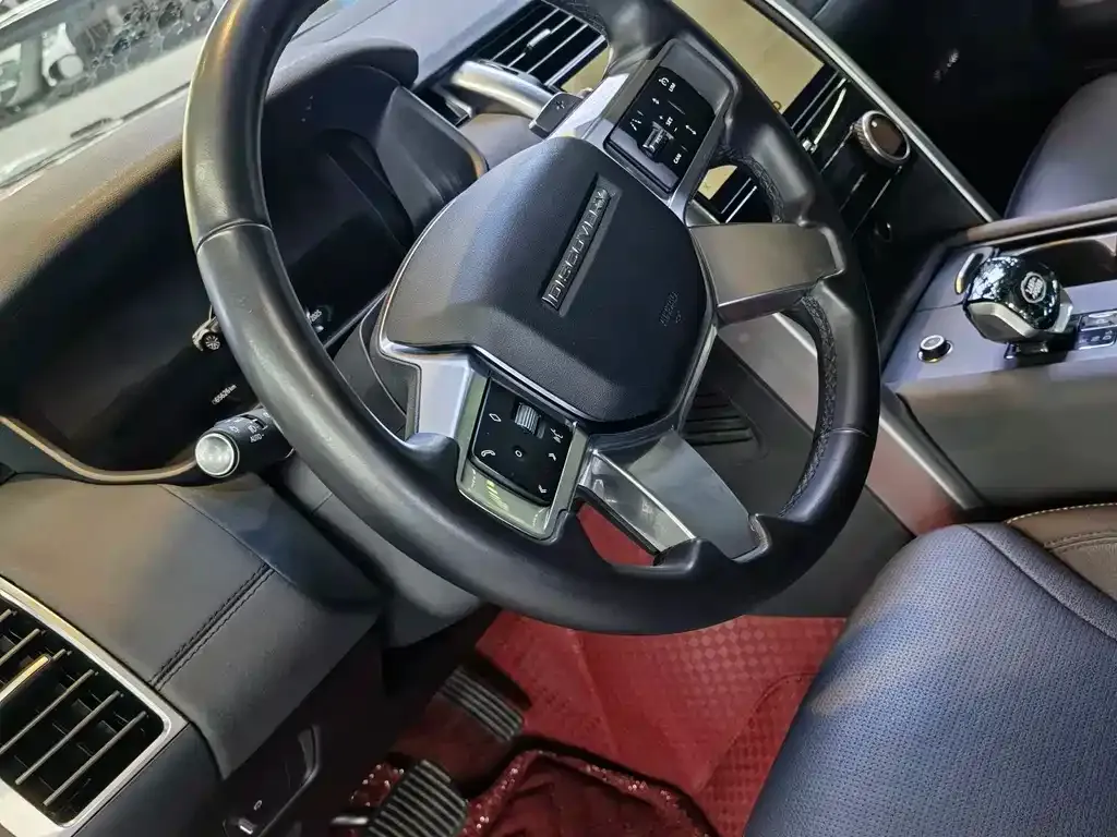Land Rover Discovery — фото 10