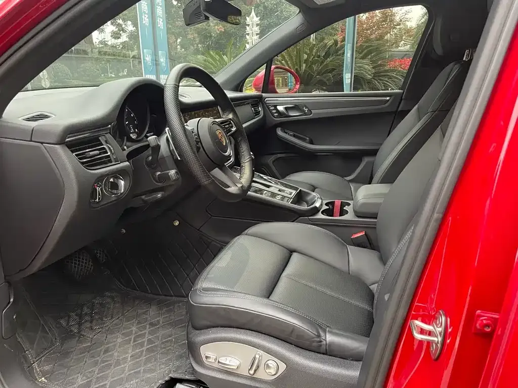 Porsche Macan 2023 из CN, фото 9