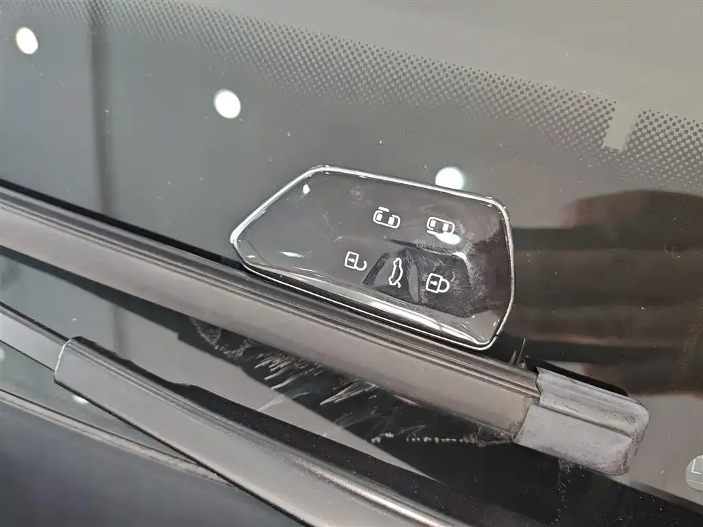 Volkswagen Viloran 2024 из CN, фото 9