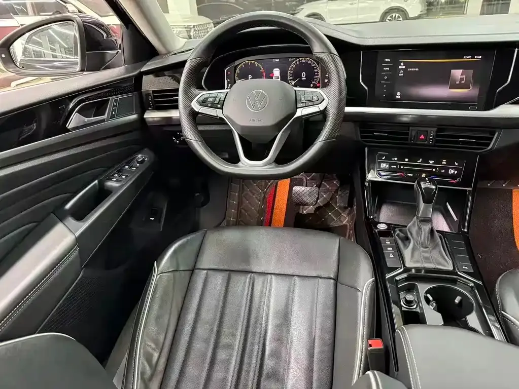 Volkswagen Passat 2022 из CN, фото 8
