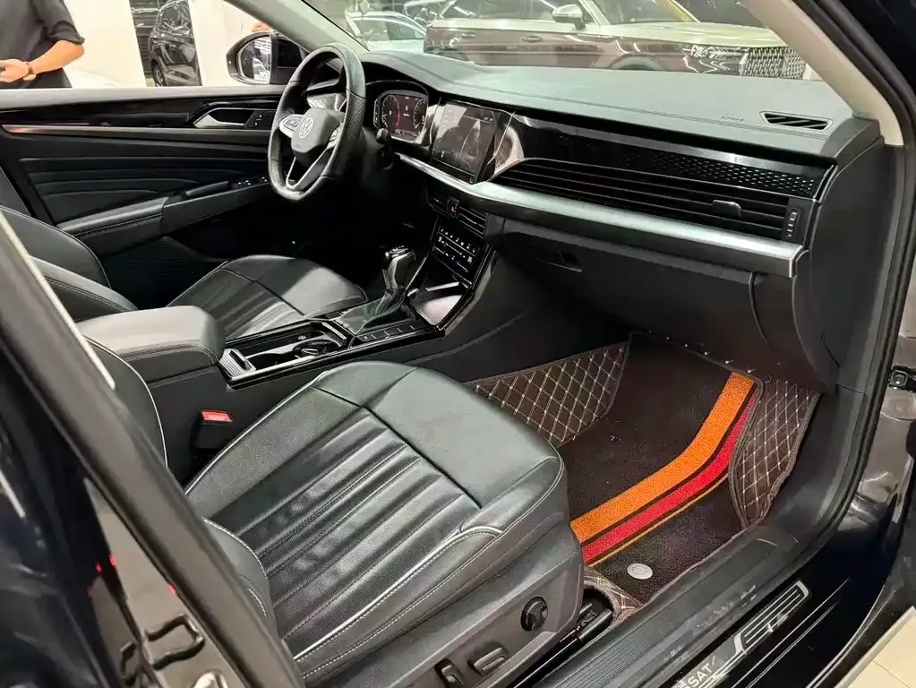 Volkswagen Passat 2022 из CN, фото 9