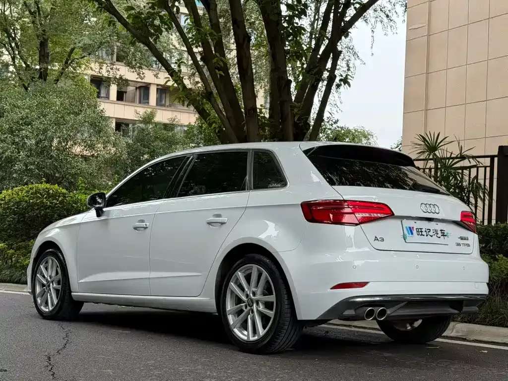 Audi A3 2021 из CN, фото 4