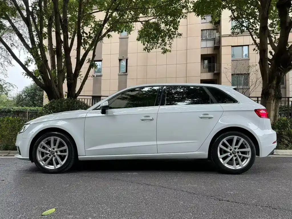 Audi A3 2021 из CN, фото 5