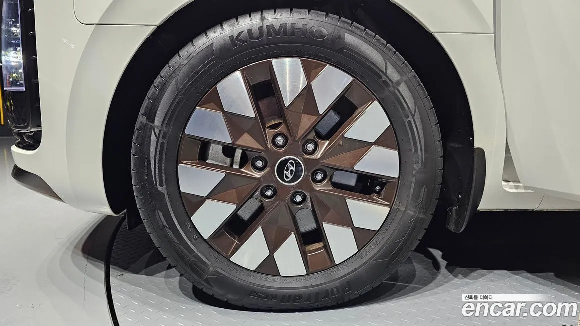 Hyundai Staria 2023 из KR, фото 5