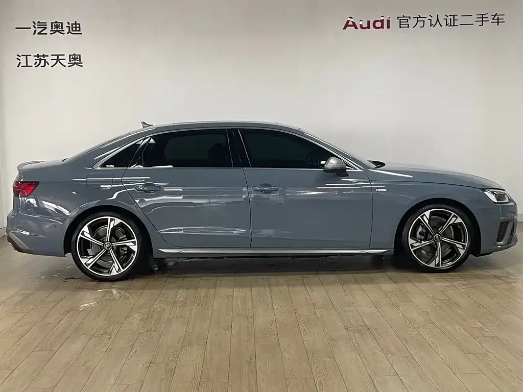 Audi A4L — фото 3
