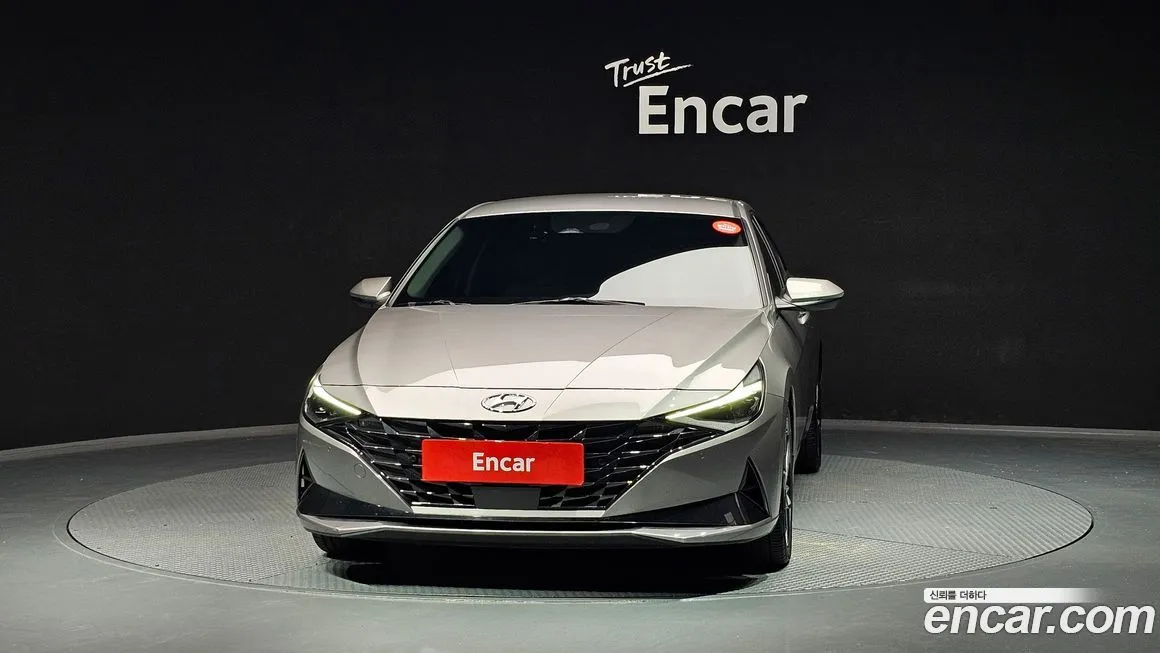 Hyundai AVANTE — фото 3