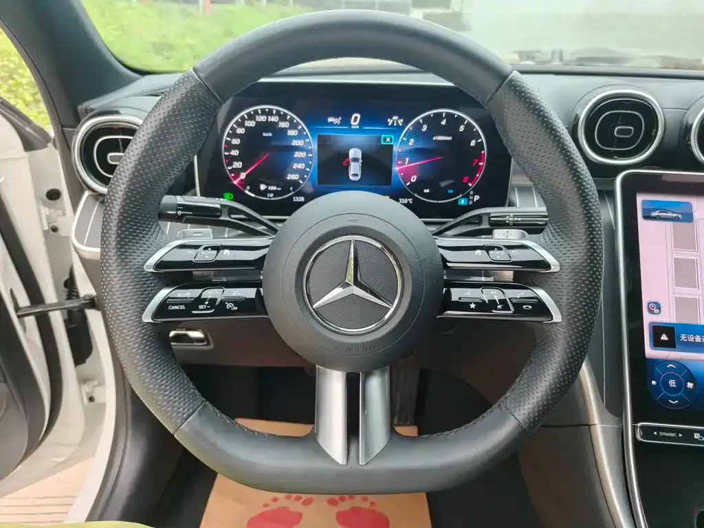 [object Object] C-Class 2023 из CN, фото 6