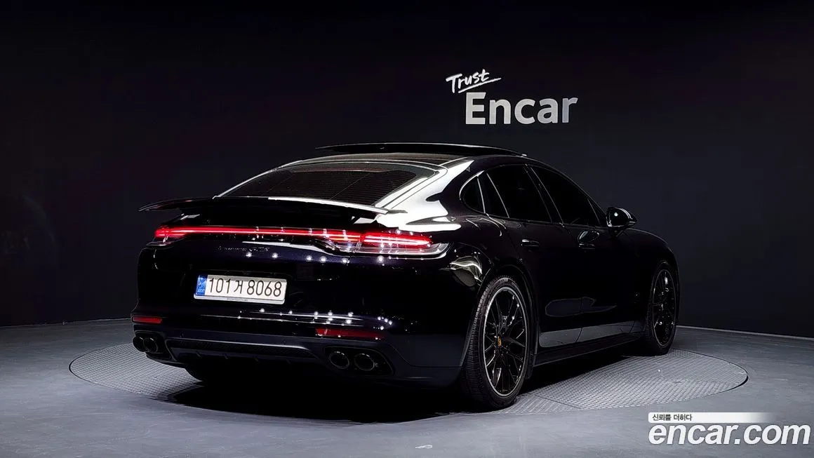Porsche Panamera — фото 2