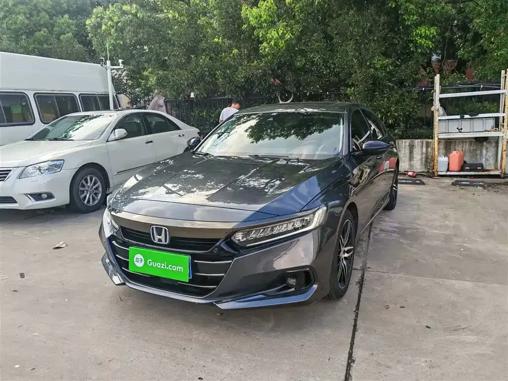 Honda Accord — фото 2
