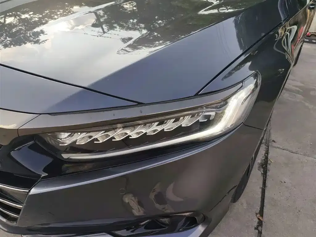 Honda Accord — фото 3