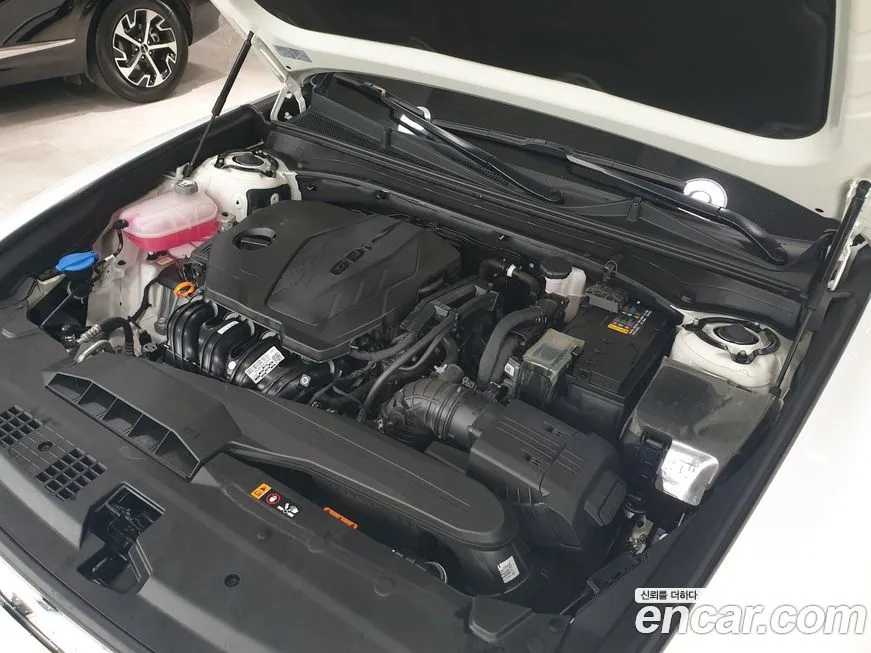 Hyundai Grandeur 2023 из KR, фото 6