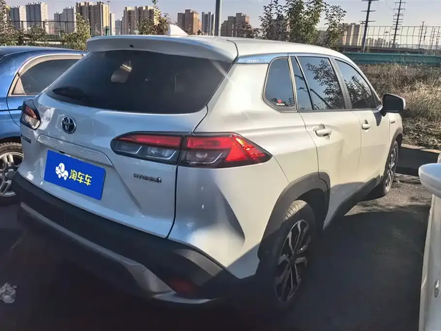 Toyota Frontlander — фото 3
