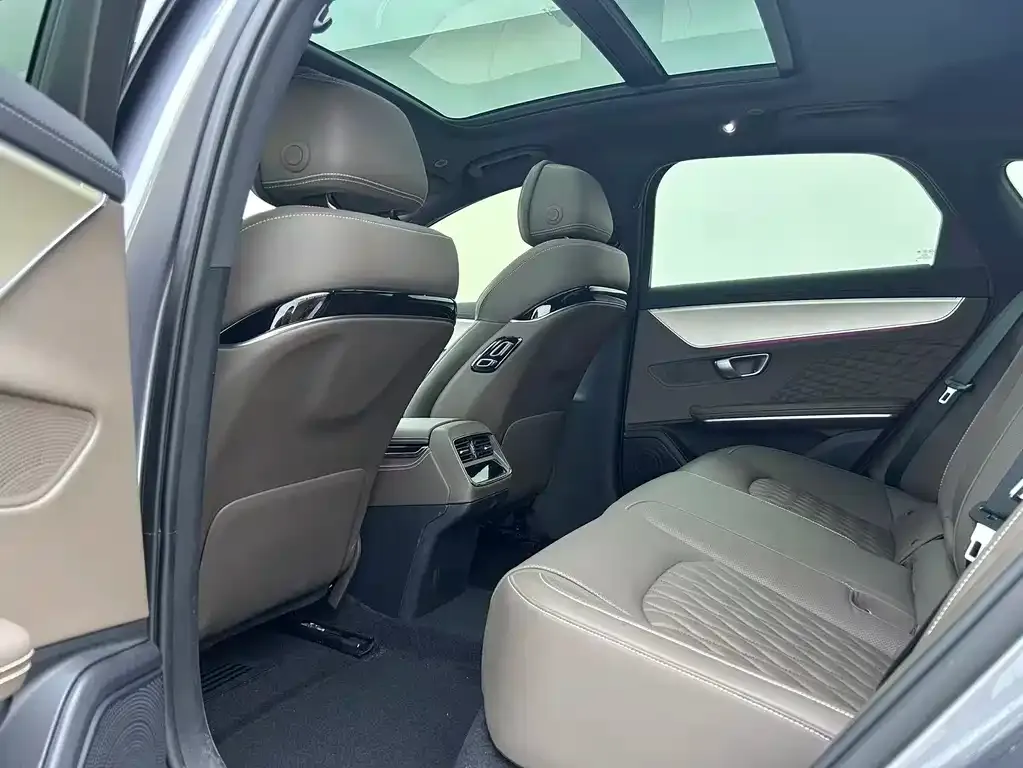 BYD Han 2024 из CN, фото 10