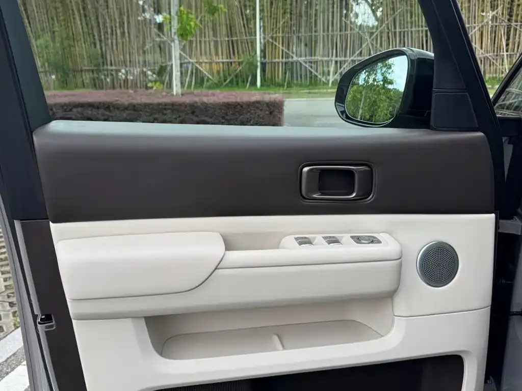Li Auto MEGA 2024 из CN, фото 10