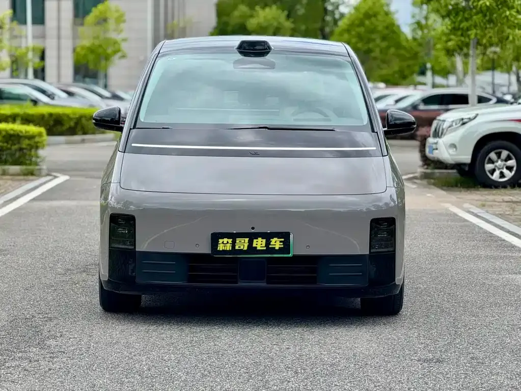 Li Auto MEGA 2024 из CN, фото 2