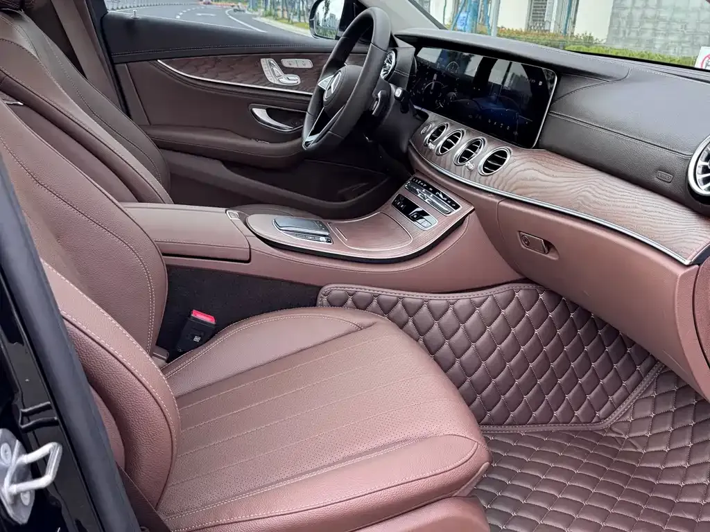 Mercedes-Benz E-Class 2023 из CN, фото 5