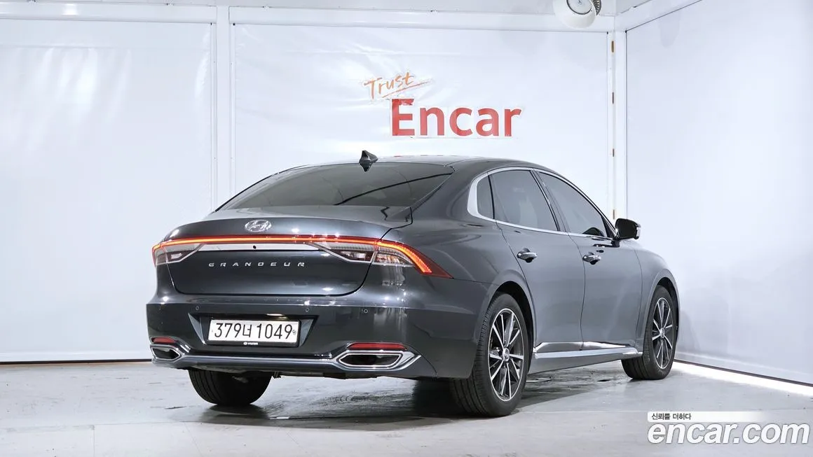 Hyundai Grandeur 2022 из KR, фото 2