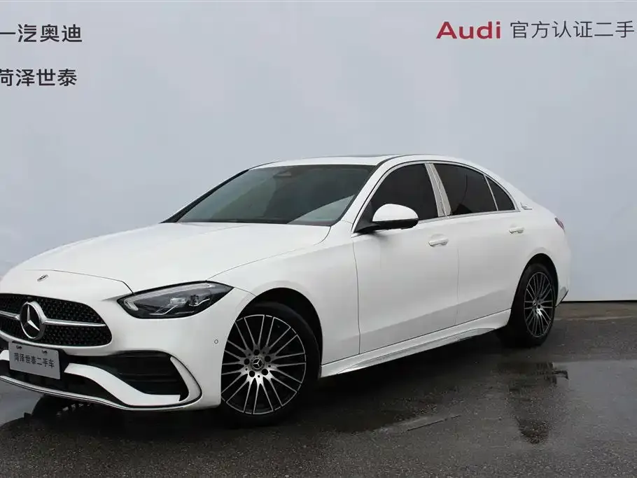 Mercedes-Benz C-Class — фото 1