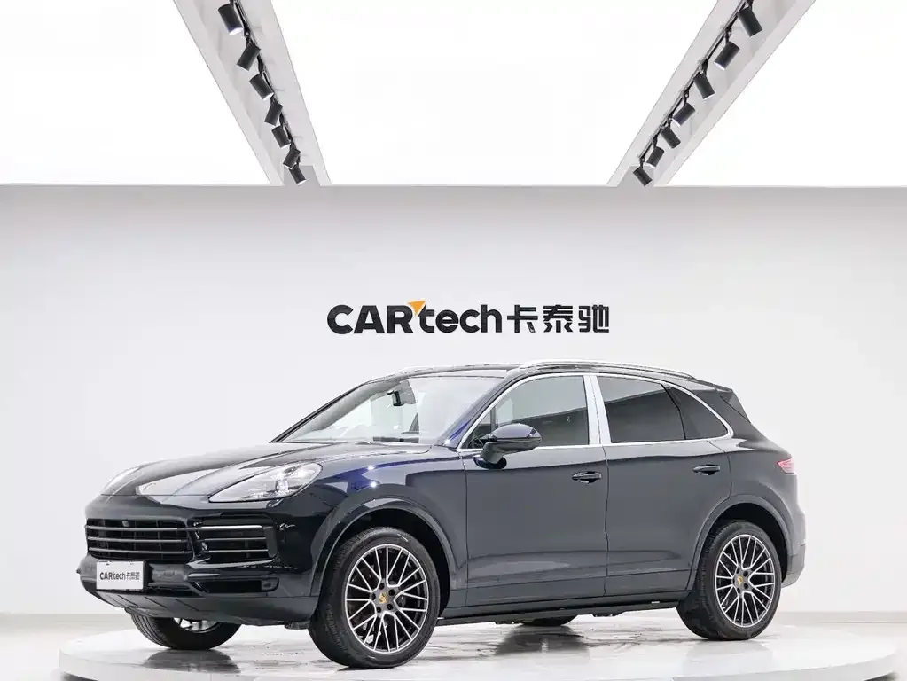 Porsche Cayenne — фото 2