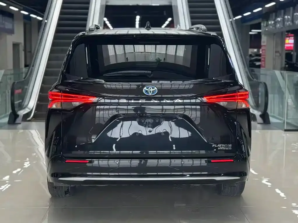 Toyota Sienna 2022 из CN, фото 9