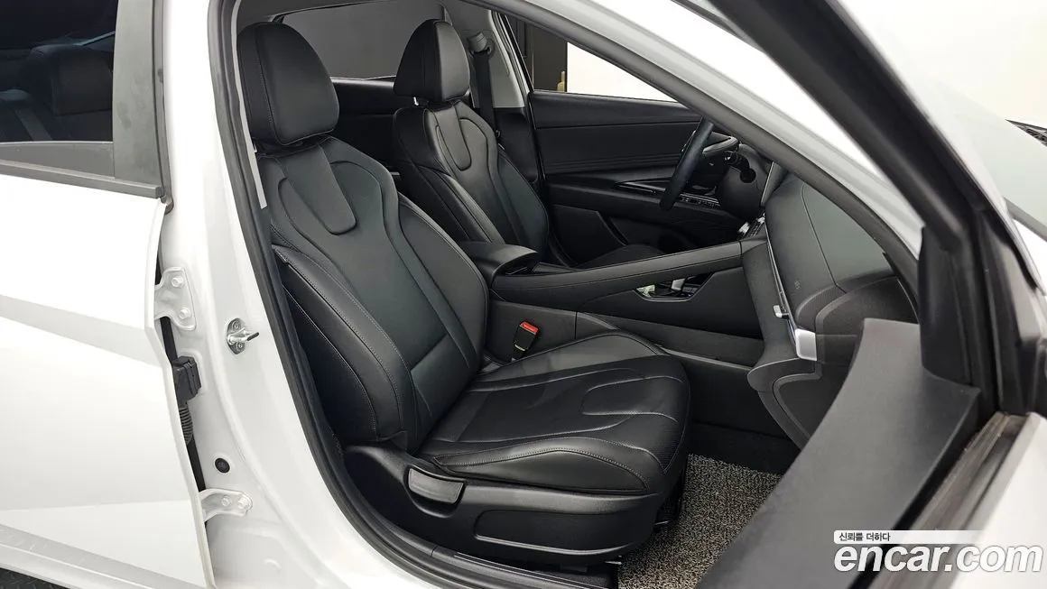 Hyundai AVANTE 2021 из KR, фото 10