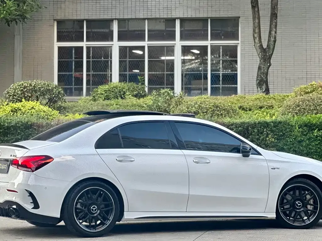 Mercedes-Benz A-Class AMG — фото 6