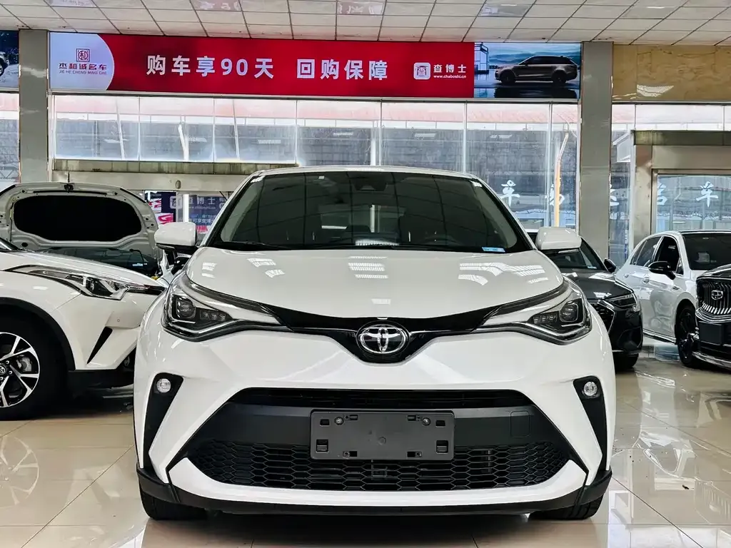 Toyota C-HR 2021 из CN, фото 2