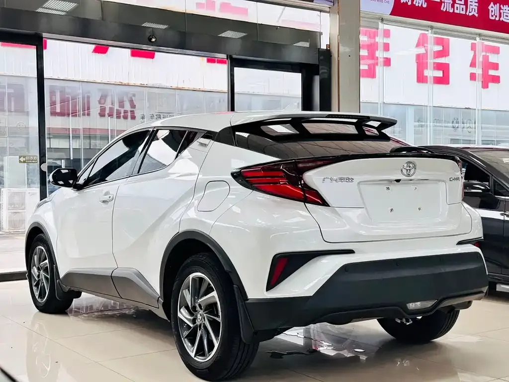 Toyota C-HR 2021 из CN, фото 5