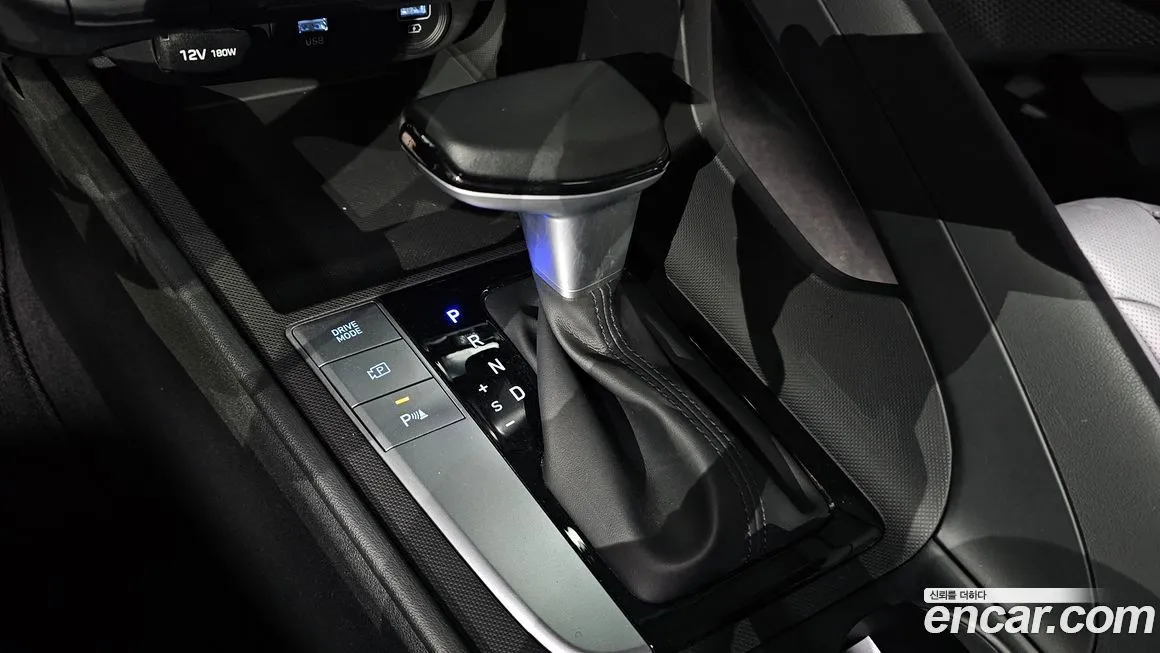 Hyundai AVANTE 2021 из KR, фото 9