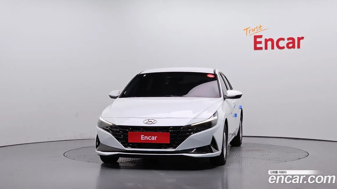 Hyundai AVANTE — фото 3