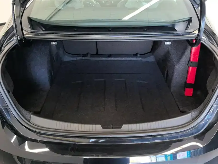 Chevrolet Malibu XL 2025 из CN, фото 4