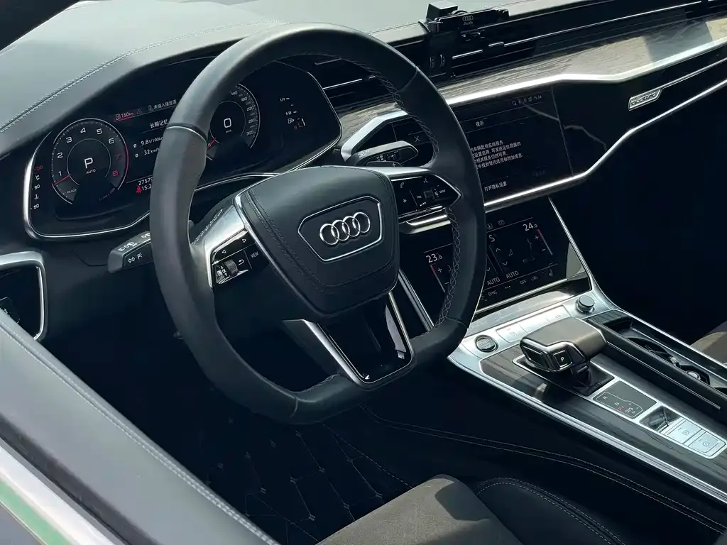 Audi A6L — фото 4