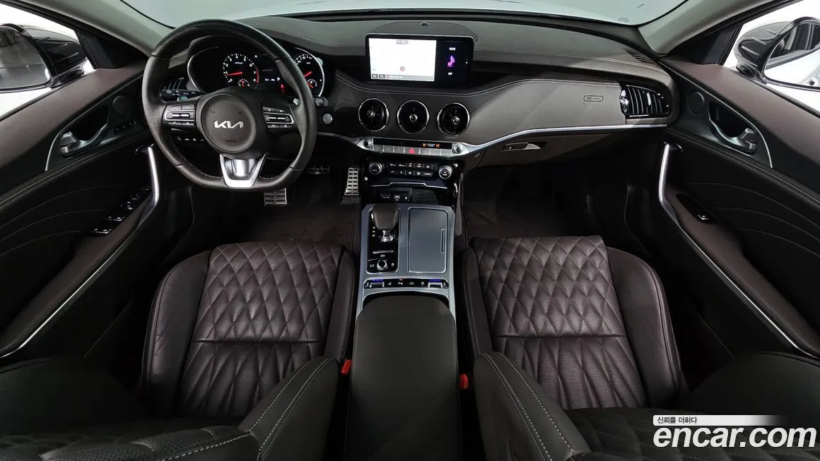 Kia Stinger 2023 из KR, фото 7