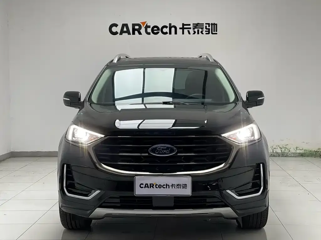 Ford Edge — фото 2